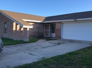 8221 Baylark Dr, Corpus Christi, TX 78412