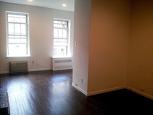 Sold by Big Apple NYC | media 15