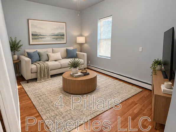 803 E Chicago Ave APT 1R, East Chicago, IN 46312