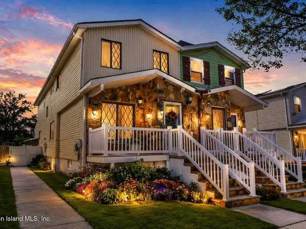 200 Travis Ave, Staten Island, NY 10314