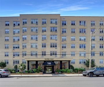 700 Shore Road #2CC, Long Beach, NY, 11561