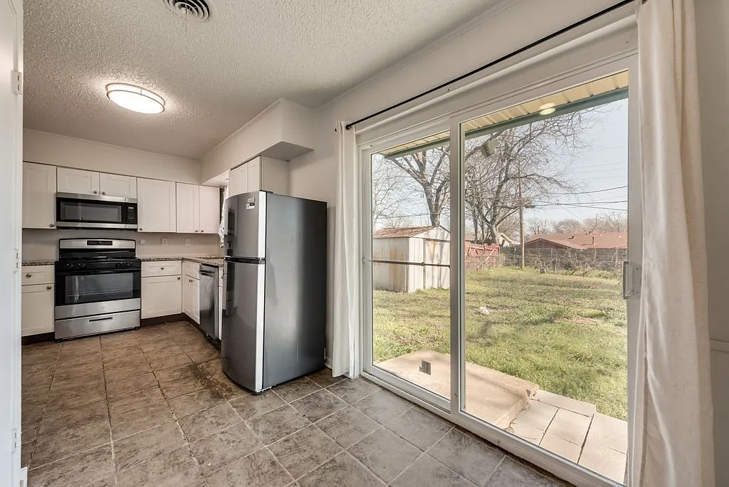7704 Woodspan - 1 — Photo 3