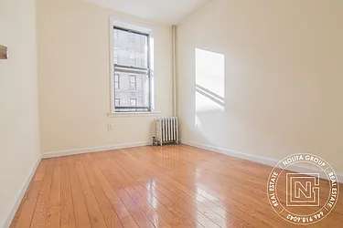 Rented by Nolita Group