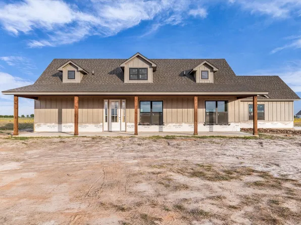 296 Sorghum Hill Elm, Mott, TX 76640