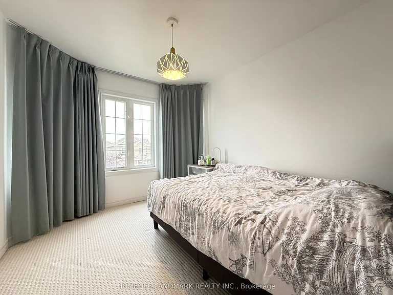 61 Mahogany Forest Dr — Photo 8