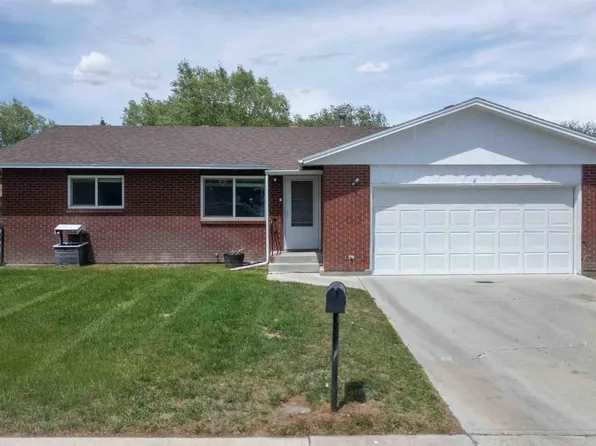 175 E 7th St, Lovell, WY 82431