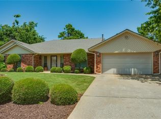 10109 Thompson Ave, Yukon, OK 73099