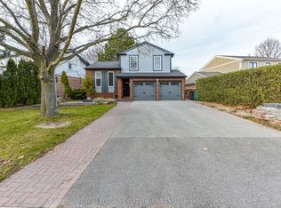 3162 Folkway Dr, Mississauga, ON L5L2A3
