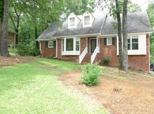 3523 Fox Hollow Ln, Birmingham, AL 35226