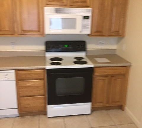 3rd image of 101 Alabama St APT B