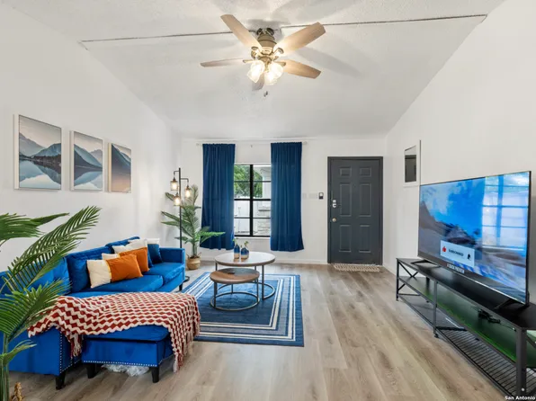 9630 Simplicity Dr, San Antonio, TX 78245