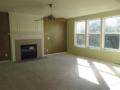 5th image of 9850 High Meadow Dr