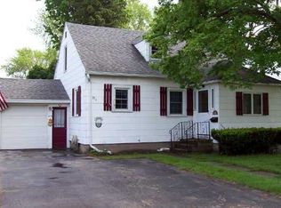 279 Stone Rd, Rochester, NY 14616