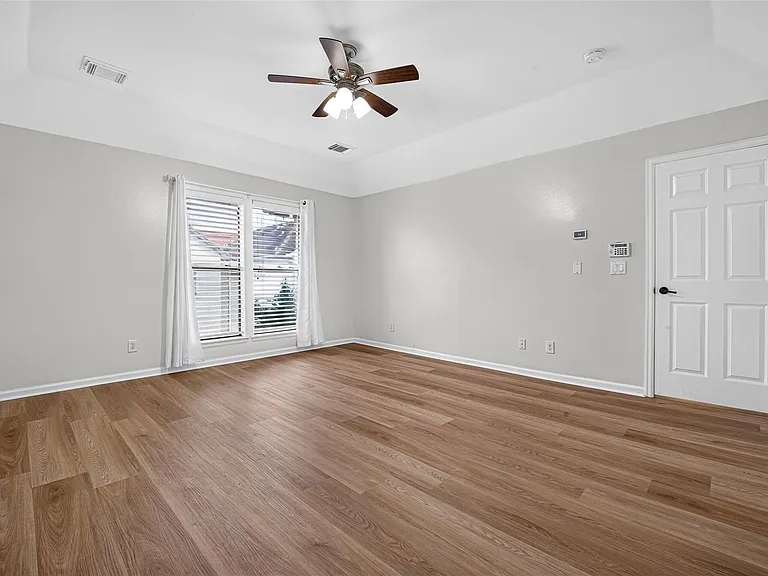 5410 Rose St — Photo 28