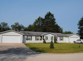 2140 Wales Ave, Grayling, MI 49738