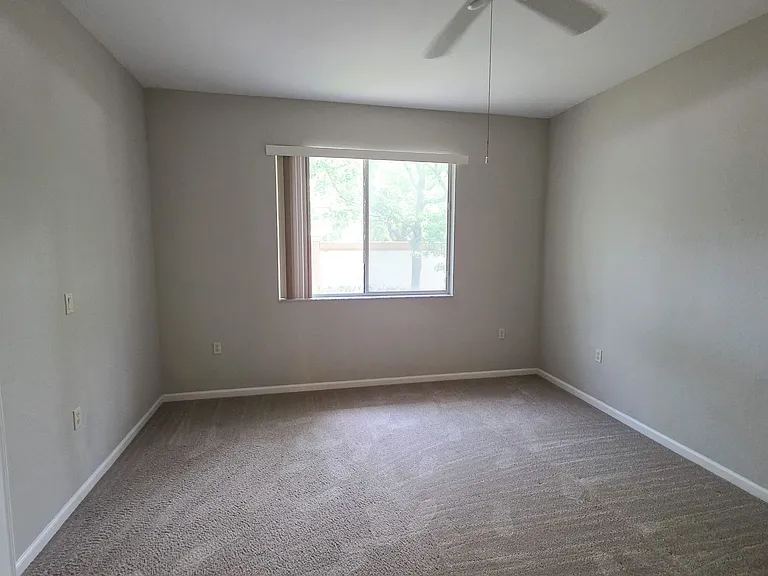 2565 Langrove Ln SW — Photo 9
