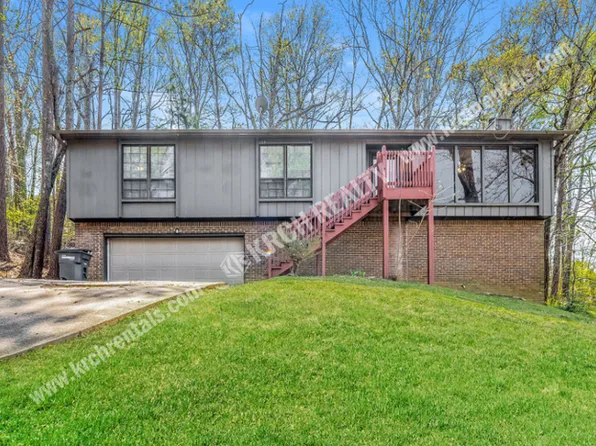 111 Candlelight Ln, Birmingham, AL 35210