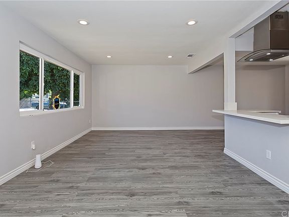 4th image of 124 N Dillon Ave