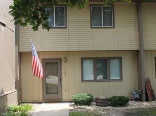 129 Sweetgrass Ln, Forest City, IA 50436