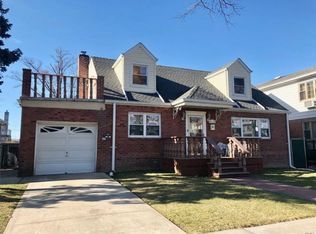 4912 Francis Lewis Blvd, Flushing, NY 11364