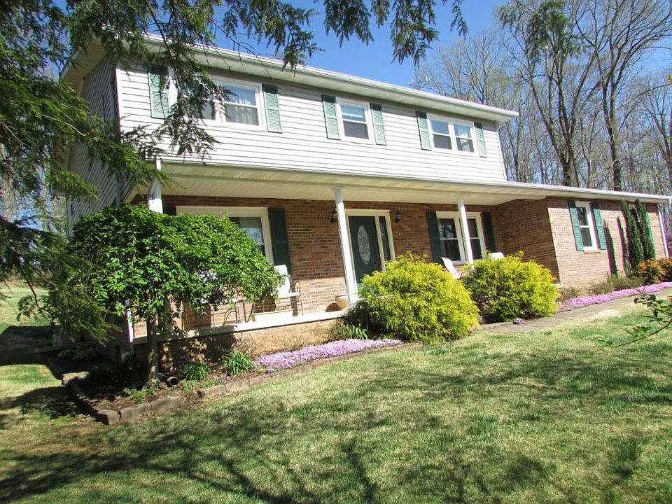 1st image of 2303 Armour Dr