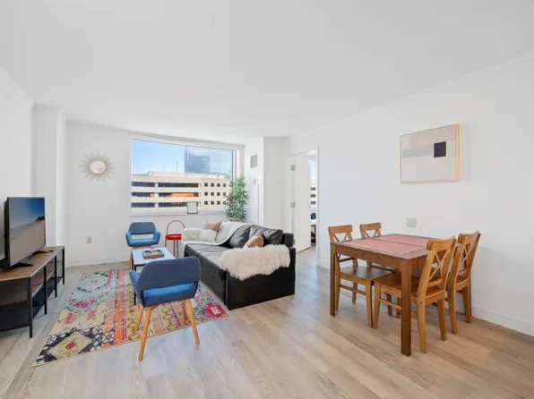 810 Pacific Ave, Atlantic City, NJ