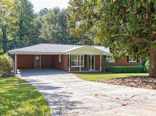 3931 Hubert Dr, Powder Springs, GA 30127