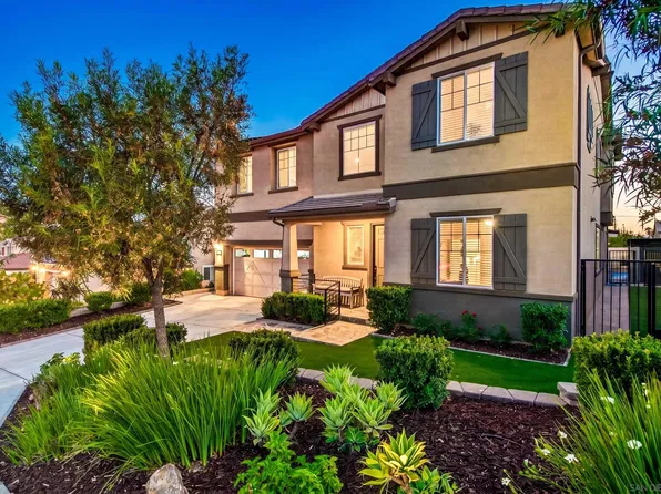 2077 Del Rincon Pl, Escondido, CA 92026