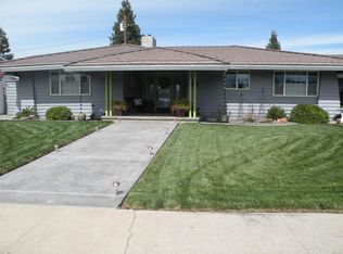 2705 Sierra Vista Dr, Turlock, CA 95380