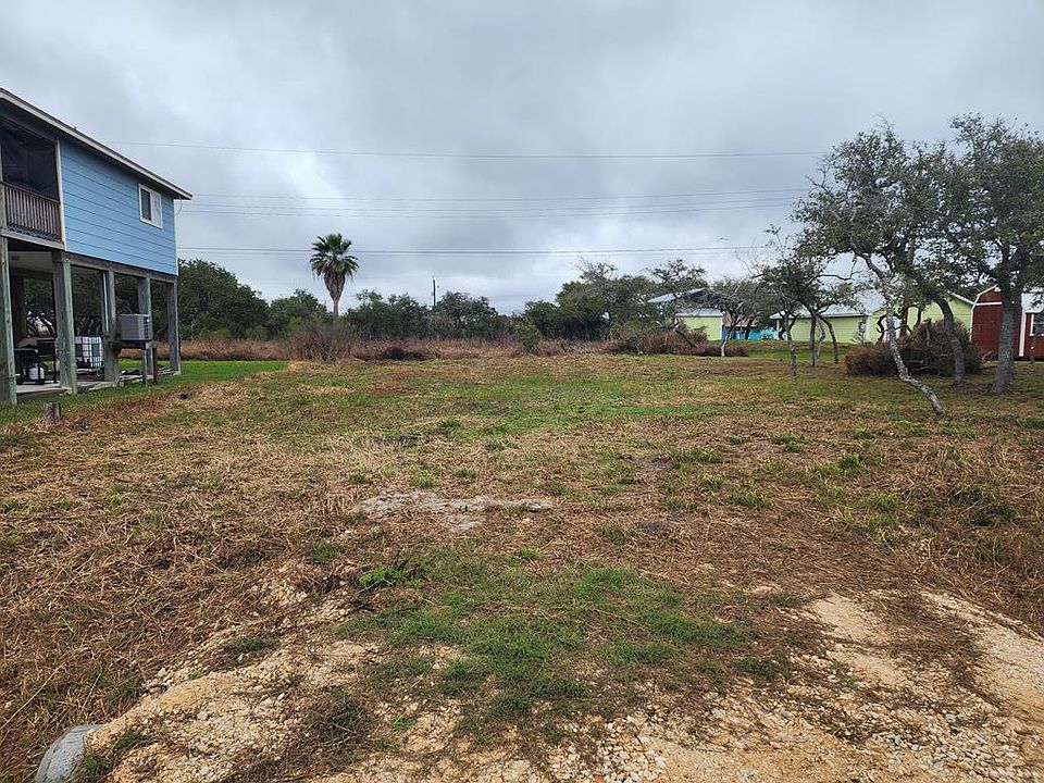 1st image of 135 Palmetto Point Rd