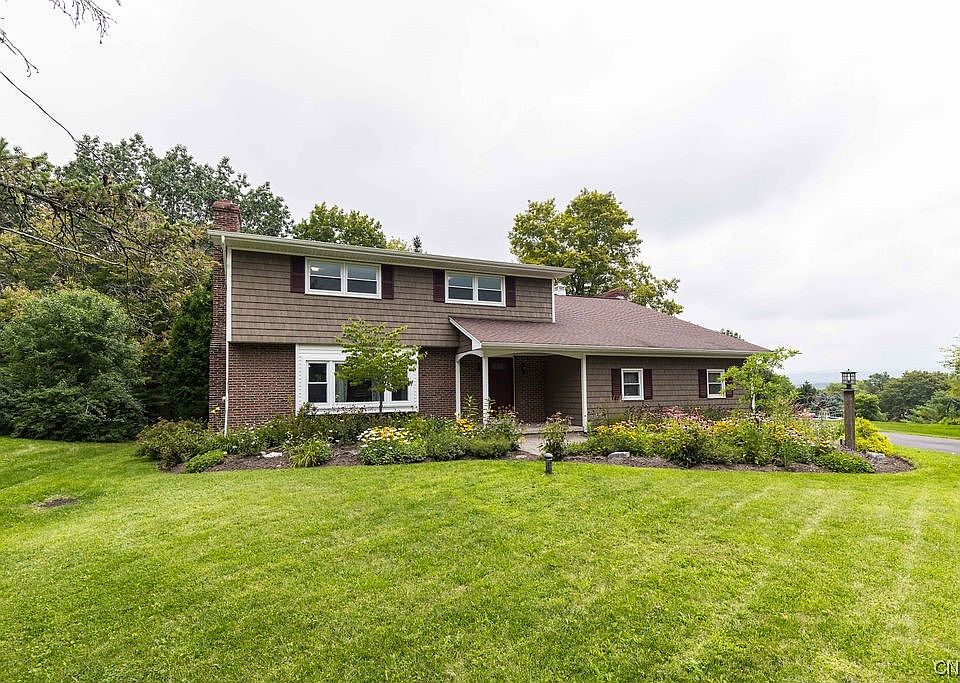 1st image of 7647 Northfield Ln