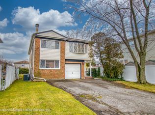 59 Adlai Cir, Staten Island, NY 10312