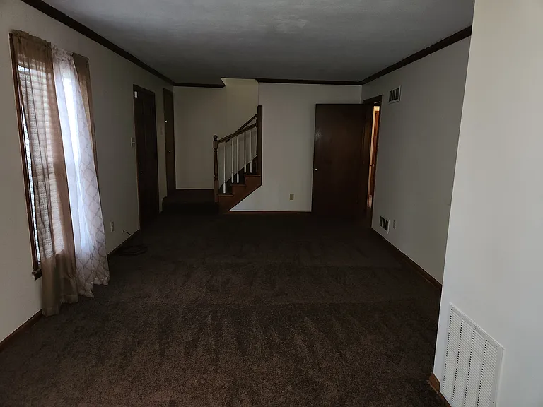 1161 Elkwood Cv — Photo 13