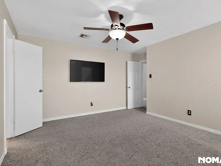 2323 Tall Ships Dr — Photo 24