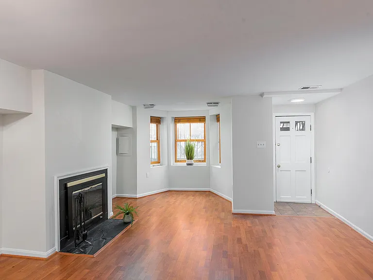 416 M St NW #B — Photo 3