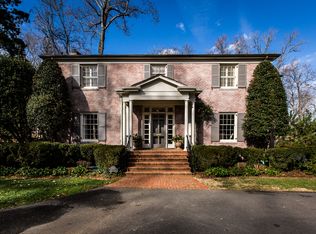 2002 Pinewood Cres, Charlotte, NC 28211