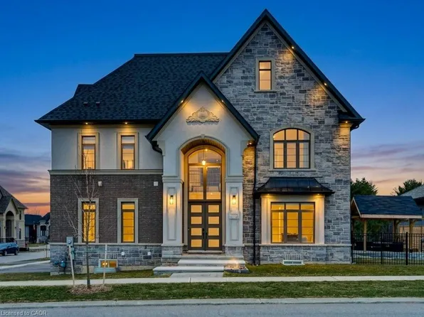 301 Somme St, Woodstock, ON N4T 0K3