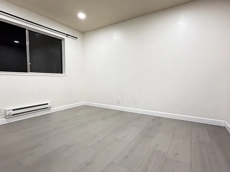 1577 Pomeroy Ave #202 — Photo 10