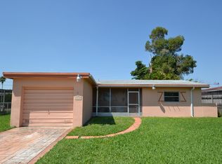 2210 Island Dr, Hollywood, FL 33023