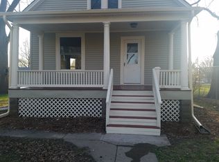 811 S Leebrick St, Burlington, IA 52601