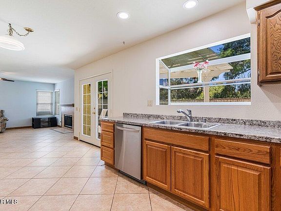 4th image of 5184 Evanwood Ave