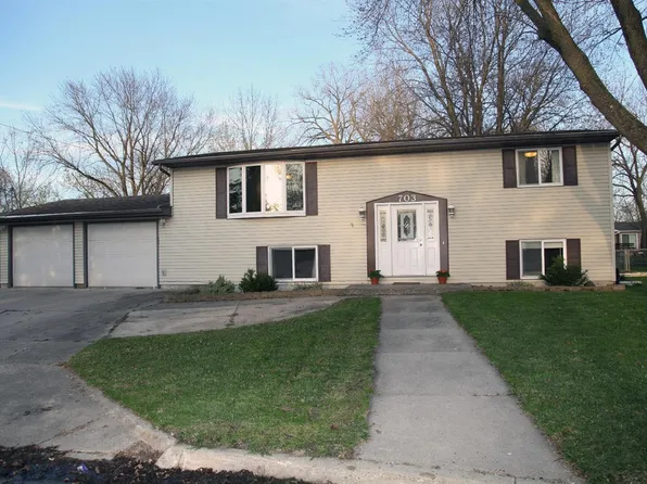 703 S Harrison Ave, Mason City, IA 50401