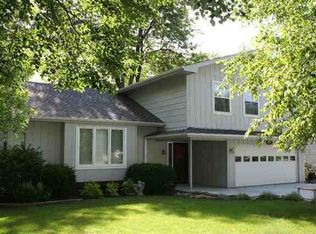 10515 O St, Omaha, NE 68127