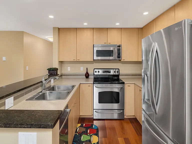 8240 126th Ave NE #A301 — Photo 5