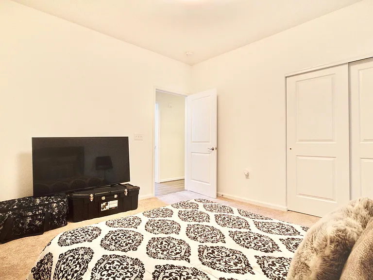 4316 Colindale Rd #304 — Photo 22