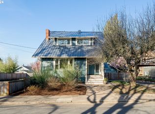 1827 SE 57th Ave, Portland, OR 97215
