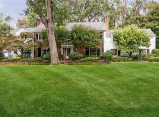 31 Wood Acres Rd, Glen Head, NY 11545