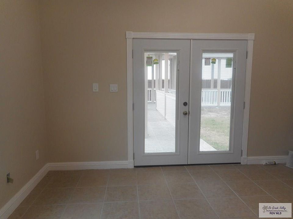 2nd image of 23242 Leal St