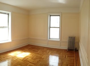 1554 E 3rd St, Brooklyn, NY 11230