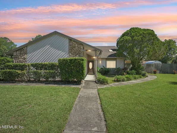 1754 PATRICIA Lane, Orange Park, FL 32073